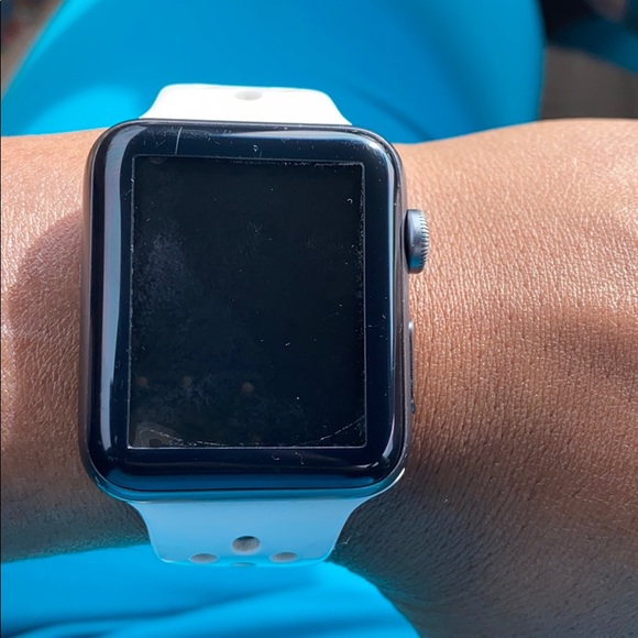 Nike Apple Series 3 Watch with GPS+Cellular 42mm. - Picture 1 of 8